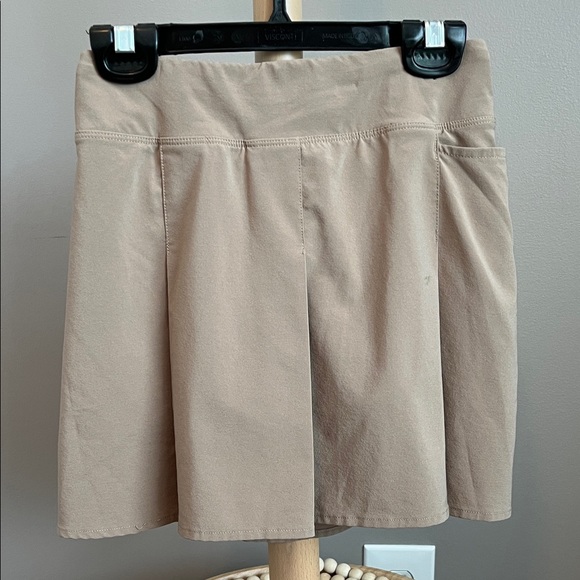Athleta Girl Beige School Day Skort X-Small 6 - Picture 1 of 6